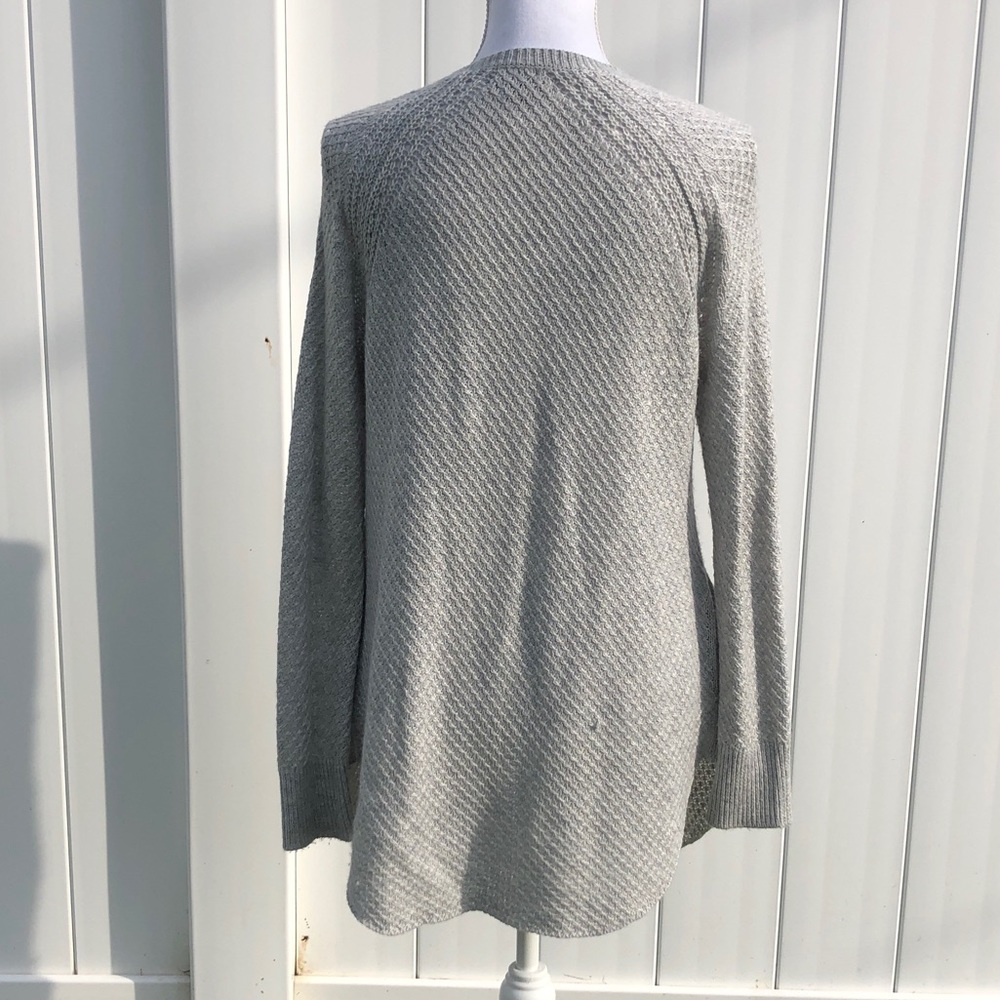 American Eagle Gray Cardigan - Picture 4 of 5